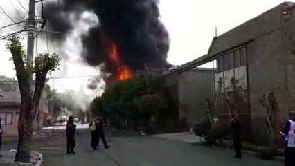 Tlapalería se incendia en Ciudad Azteca, Ecatepec
