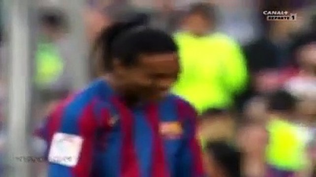 Ronaldinho x Cristiano Ronaldo Splendid Dribbling Skills & Goals