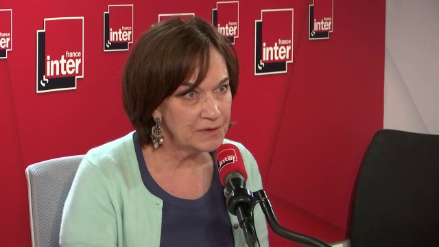 Laurence Rossignol : L'extrême droite est profondément raciste et n'a jamais été laïque. Leur idée est de restaurer une France chrétienne et ils utilisent la laïcité pour ça.