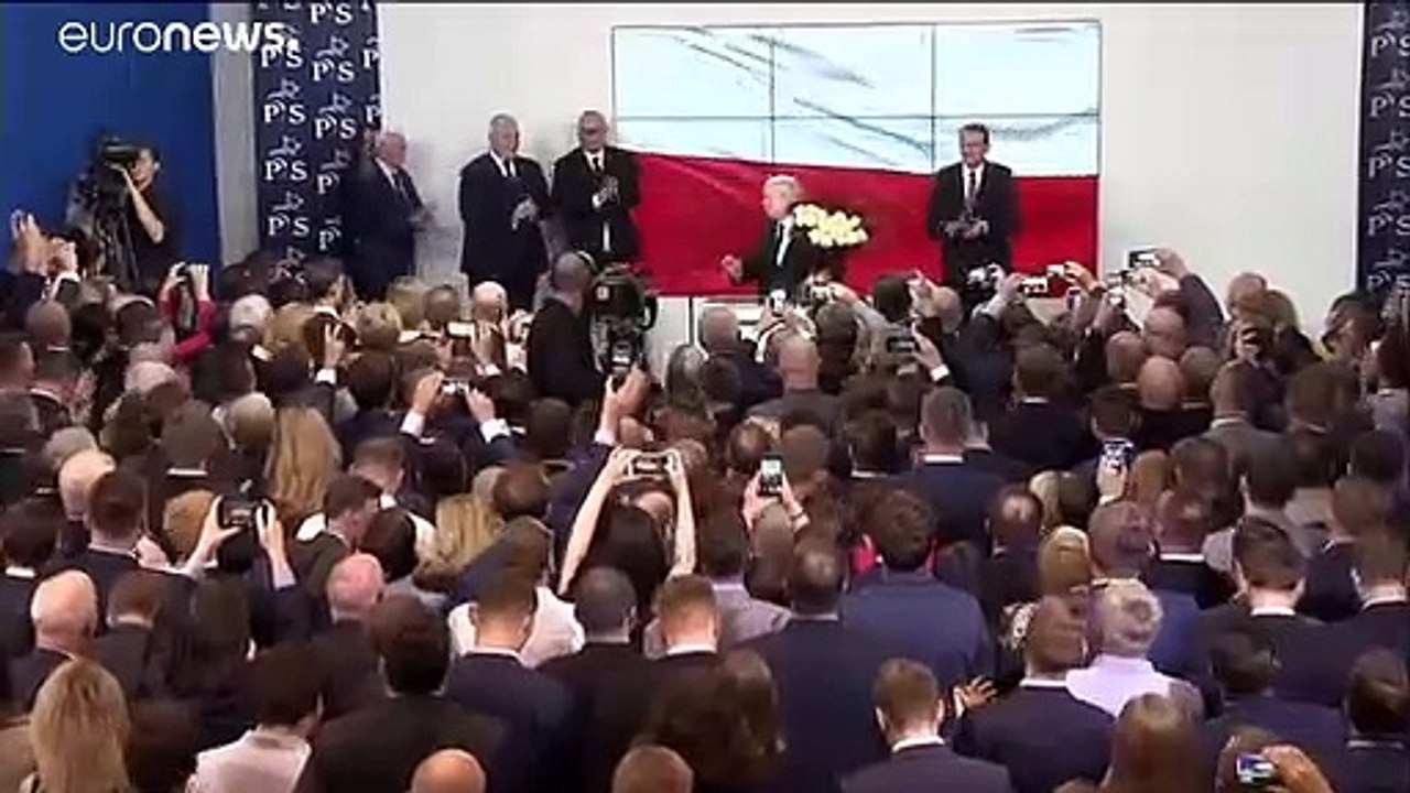 Elezioni polacche: vittoria più contenuta del previsto per PiS