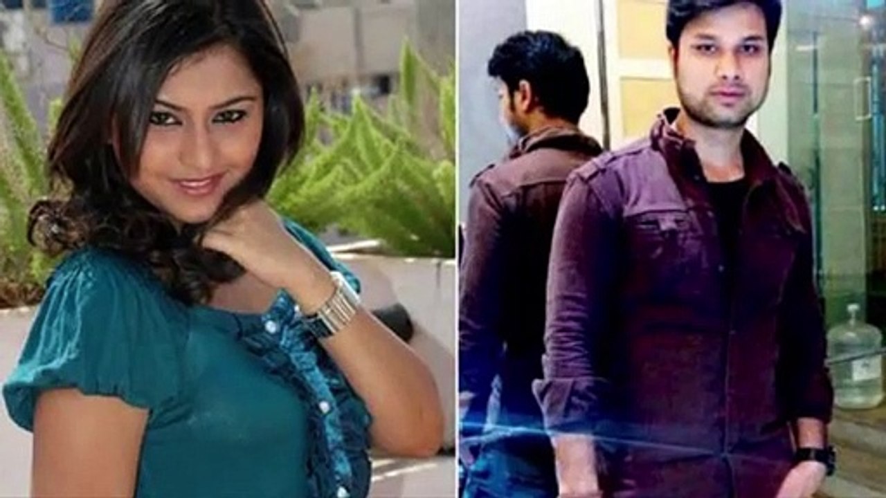 Actress Ramya Barna Secretly Marries Her Boyfriend(Tamil)