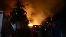 Grecia: incendio fuori da campo profughi, in seguito a una rissa