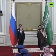 Suudi Arabistan ordusu Rus marşını çalarsa