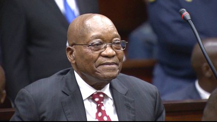 Zuma trial: South Africa's ex-president faces corruption charges