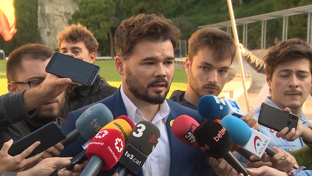 Rufián reta al PSC a visitar a los presos