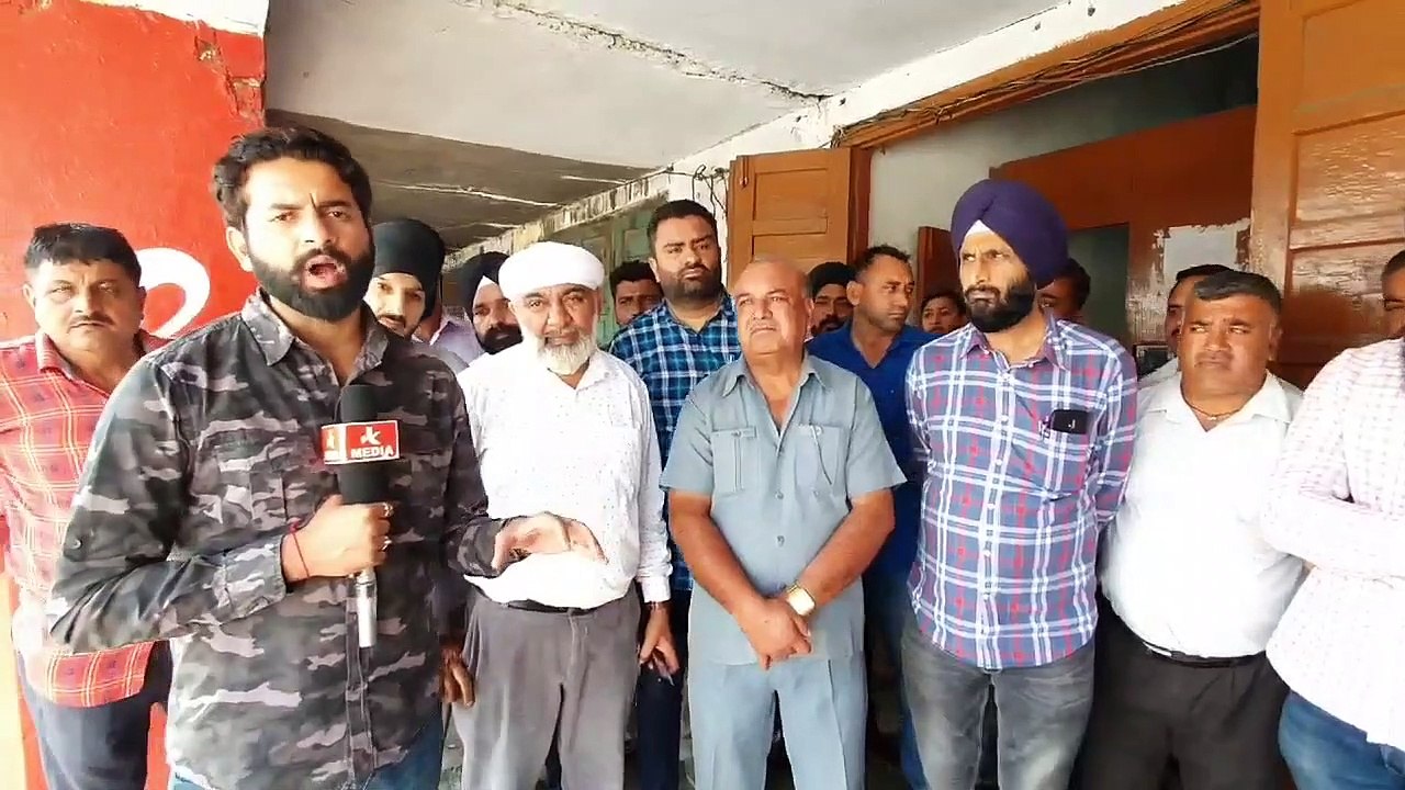 Jammu Kathua Bus Service on Indefinite Strike after the installation of Sarore Toll Plaza