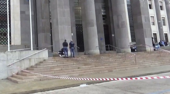 Cagliari - Allarme bomba, evacuato il tribunale (15.10.19)