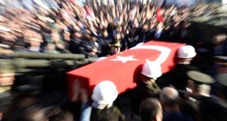 Son Dakika: Terör örgütü YPG'nin havanlı saldırısı sonrası şehit sayısı 2'ye yükseldi