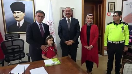 ‘Kemerin Ses Getirsin’ videosu Minik Duru’ya ödül kazandırdı