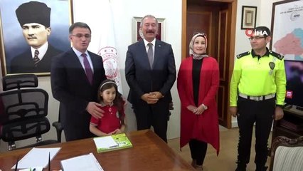 'Kemerin Ses Getirsin' videosu Minik Duru'ya ödül kazandırdı