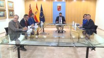 López Miras aborda con el PSOE, PP, VOX y Cs la situación del Mar Menor