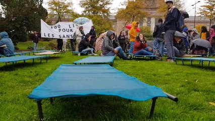 Hébergement d'urgence : "On a 100 personnes à la rue !"