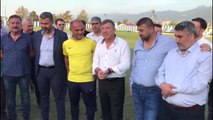 Eski milli futbolcu Tanju Çolak ve Payasspor'dan Barış Pınarı Harekatı'na destek