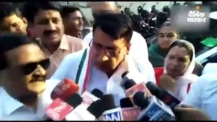 पीसी शर्मा ने खराब सड़कों को बताया विजयवर्गीय के गालों जैसा, हेमा मालिनी की तरह बनाने का वादा