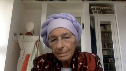 Emma Bonino:"Intanto alla frontiera turco siriana è operativa un'operazione Nato a protezione Turca"