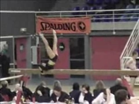 Poutre Laura demi finale