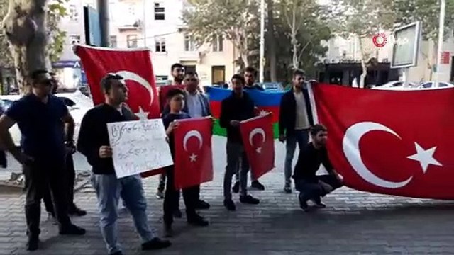 Gürcistanlı öğrencilerden ‘Barış Pınarı Harekatı’ desteği