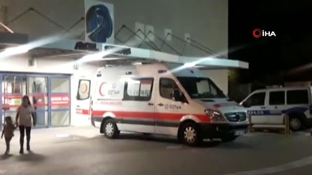 Silahını temizlemek isteyen polis memuru kazara kendini ve bekçi arkadaşını vurdu