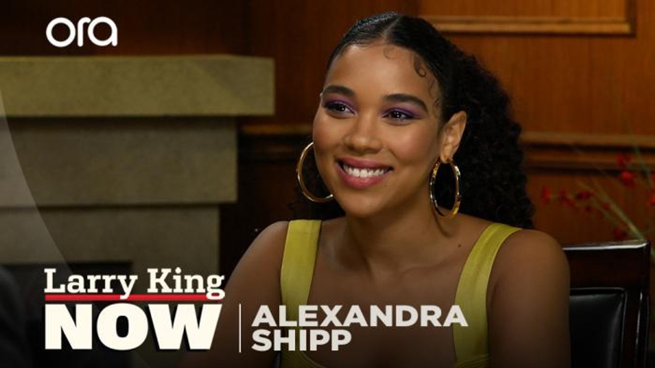 "Anxiety is within ourselves": Alexandra Shipp on how our smartphones control our lives