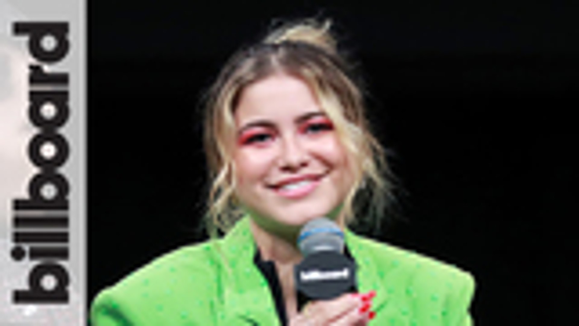 ⁣Sofia Reyes Discusses Mixing Sounds & Cultures With Her Music | Latin AMAs Fest Summit 2019