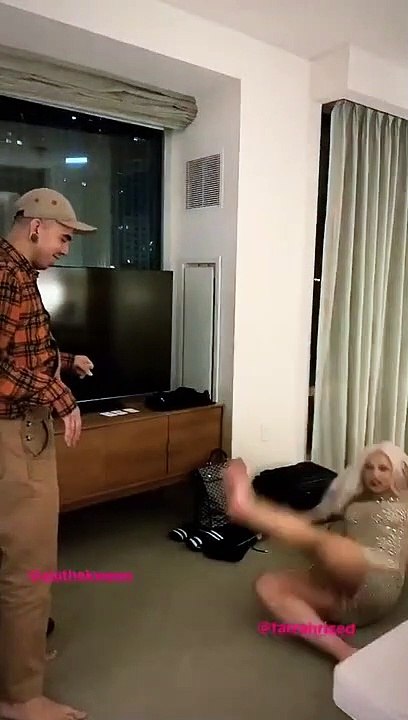 Farrah Moan trying to death drop