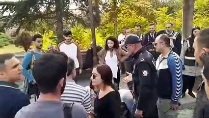 Şule Çet davası: Duruşmanın ardından sanık aileleri adliye önünde gerginlik çıkardı