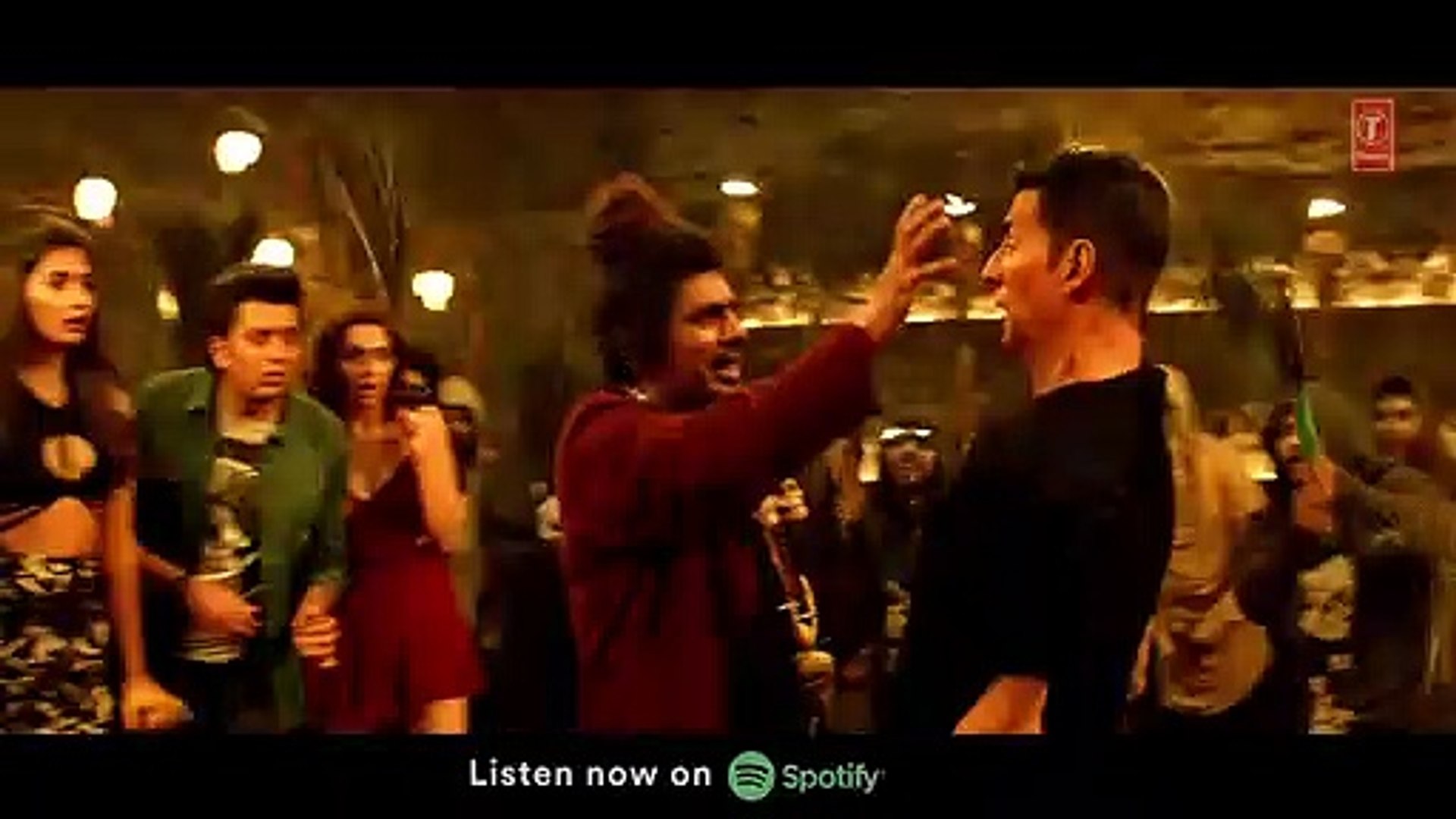 Housefull 4 Bhoot Song Akshay Kumar Nawazuddin Siddiqui Mika Singh Farhad Samji
