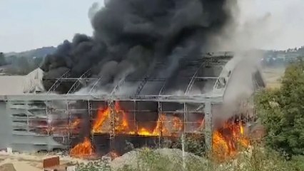 경기 화성 폐기물 처리공장서 불...인명피해 없어 / YTN