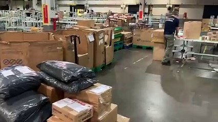 Receita Federal realiza operação em agência distribuidora dos Correios de Londrina