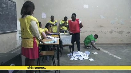 Elections au Mozambique : dépouillement sous tension, craintes de fraude