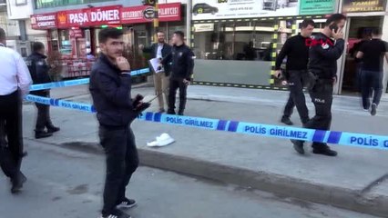 Sultangazi'de kuyumcu dükkanındaki korku dolu anlar kamerada