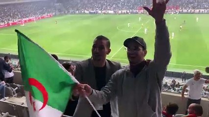 La joie de Makhloufi et Soolking lors de Colombie-Algérie (0-3)