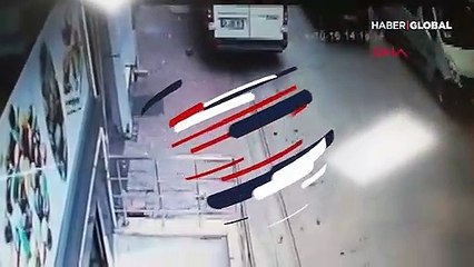 Tartıştığı motorcuyu takip ederek çarptı