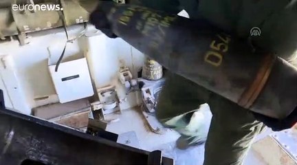 شاهد: مدافع "الهاوتزر" التركية تقصف أهدافاً لوحدات كردية شمال سوريا