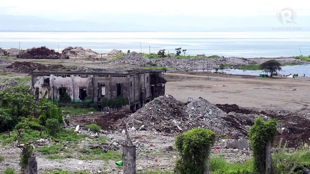 WATCH: Military EOD team detonate unexploded 260 lb bomb in Marawi