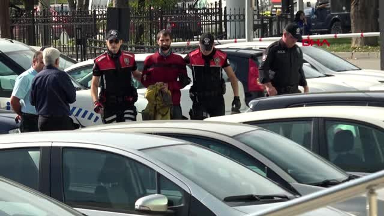 Bolu kimlik gösteremedi, parmak izi kontrolünde cezaevi firarisi çıktı