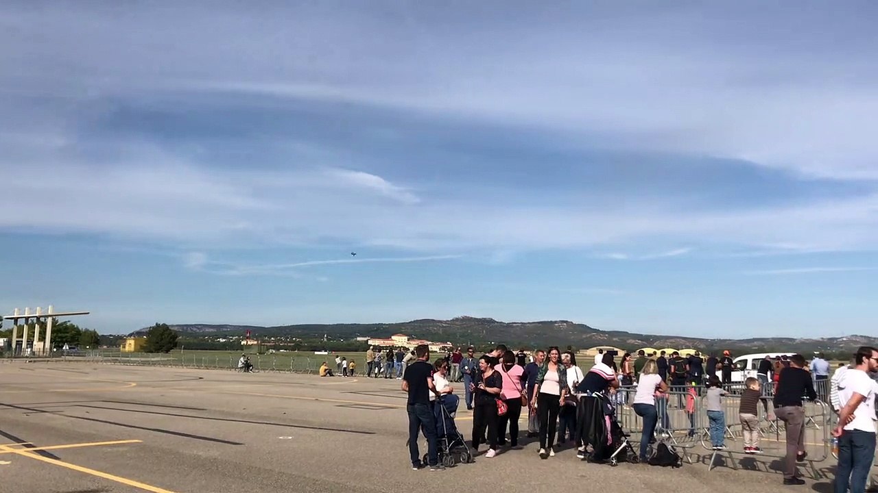 Armée de l’air : démonstration de l’alpha jet solo display