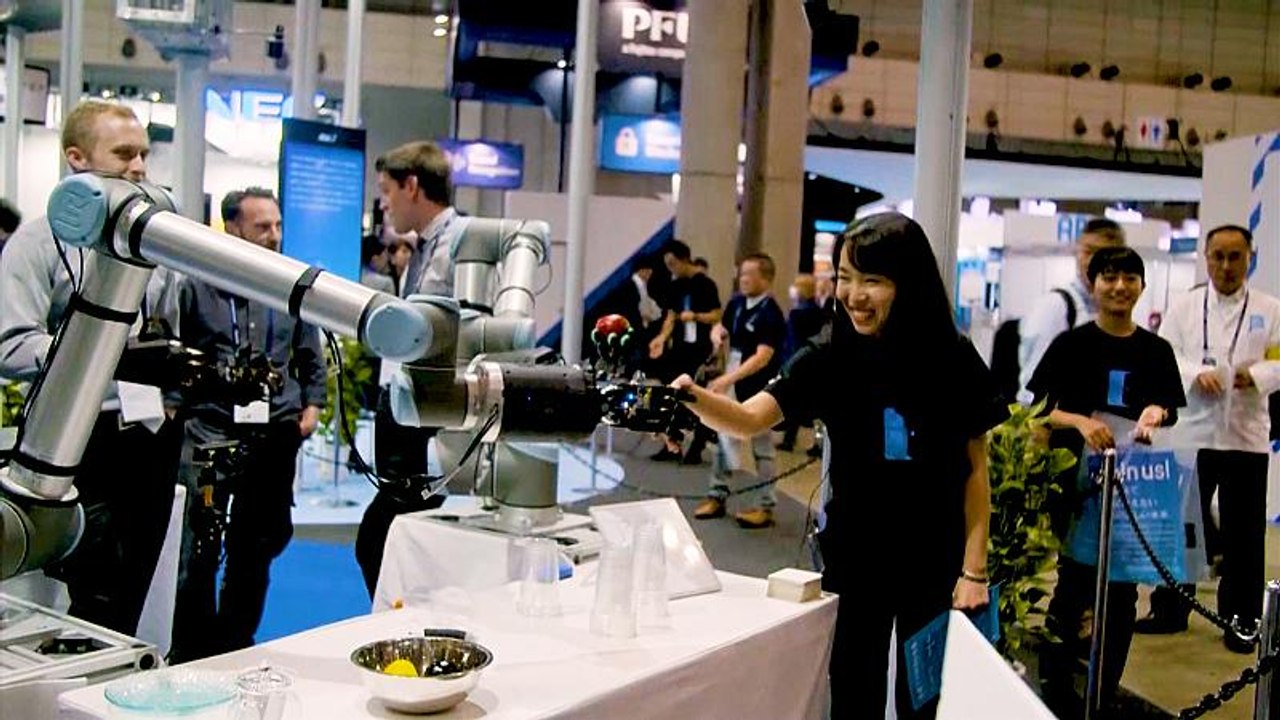 Himmelsmotorräder und Avatar-Robotern: Zukunftsmesse CEATEC in Tokio