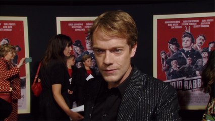 'Jojo Rabbit' Premiere: Alfie Allen