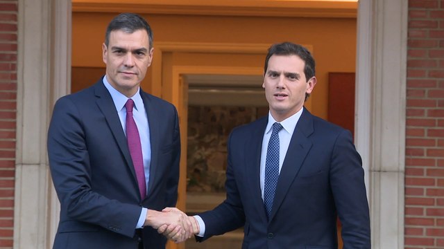 Pedro Sanchez se reúne con Albert Rivera en Moncloa
