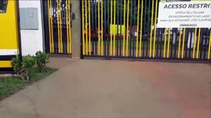 Jovem tem suspeita de fratura na cervical, após se envolver se machucar em atividade esportiva