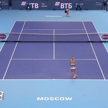CLEAN: Mladenovic bt Bertens (6-4 2-6 6-1)