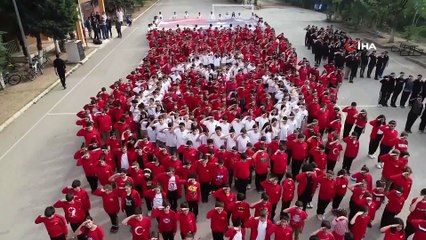 Öğrencilerden Barış Pınarı Harekatı'na koreografili destek
