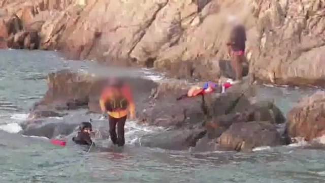 해경, 갯바위 고립된 낚시객 2명 구조 / YTN