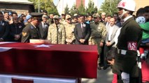 Van'daki terör saldırısı - Şehit Uzman Çavuş Eren Öztürk son yolculuğuna uğurlandı - BİTLİS