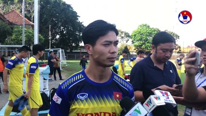 Công Phượng lo ngại đá sân khách của Indonesia và dự đoán trận đấu khó khăn với ĐTVN | VFF Channel