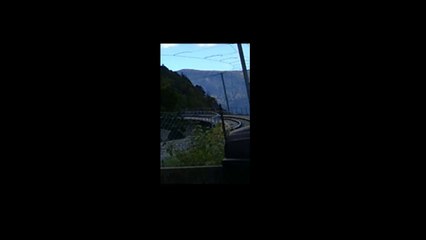 shinichiromatsuda ブルージオ橋 間近からのショット