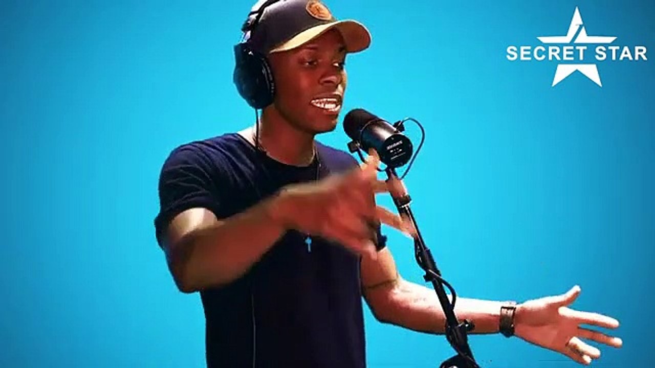 Hören Sie sich das neue Lied 'You Are Mine' von Anderson an