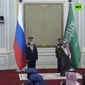 La version hasardeuse de l'hymne russe devant Vladimir Poutine, consterné, en Arabie Saoudite
