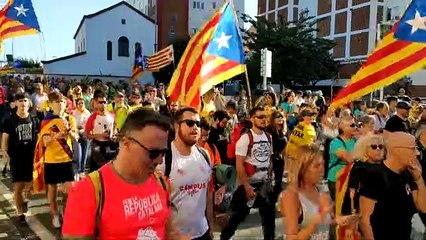 La Marxa per la Llibertat en el seu pas per Calella